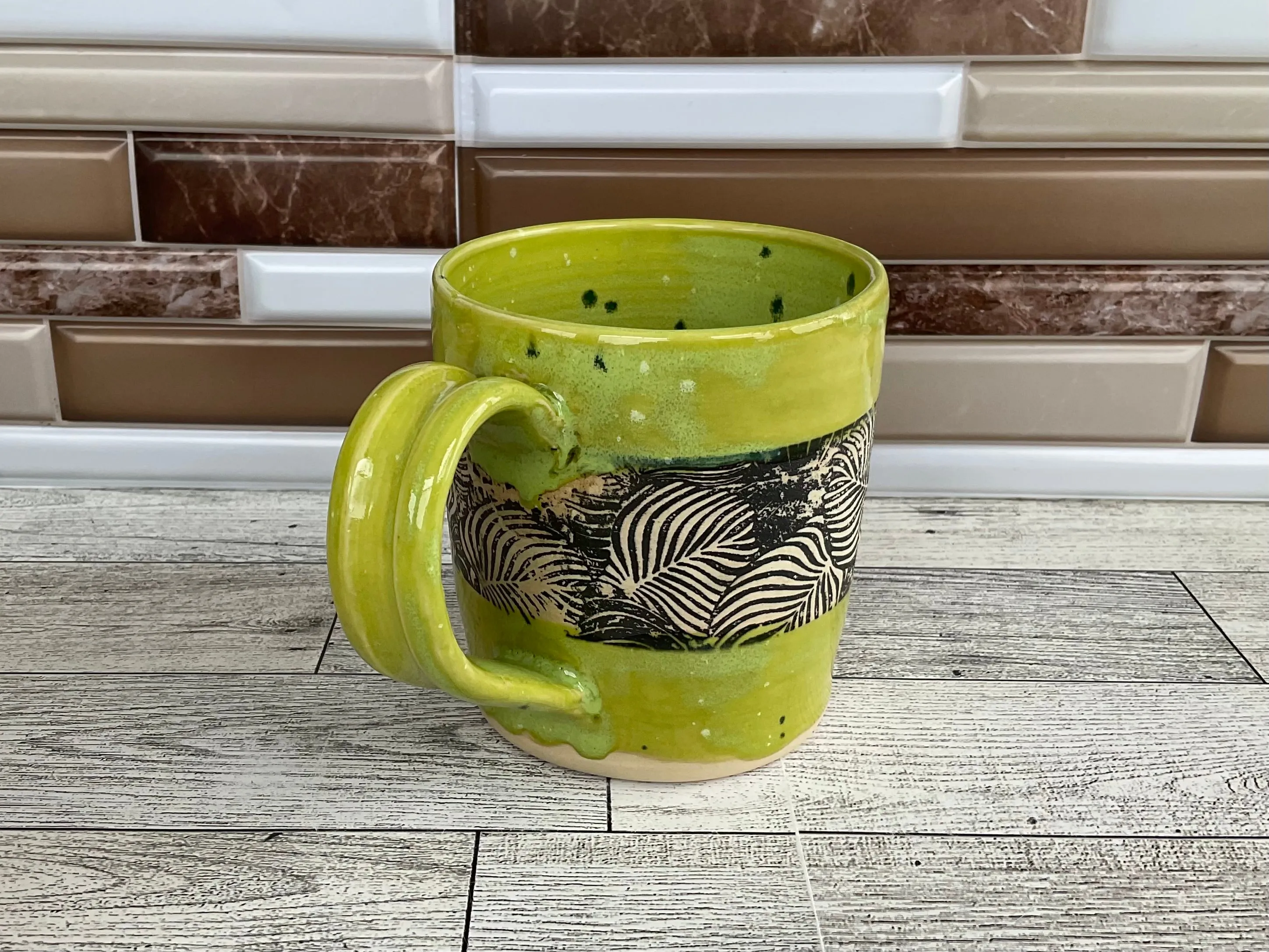 12 oz Lime Shower Monstera Flower Ceramic Mug