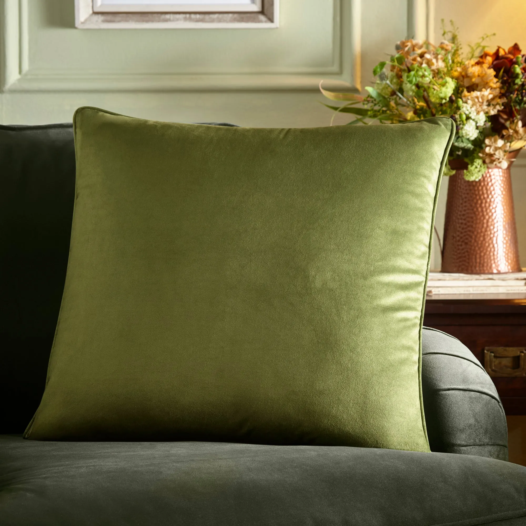 Appletree Heritage Harlan Cushion - Olive
