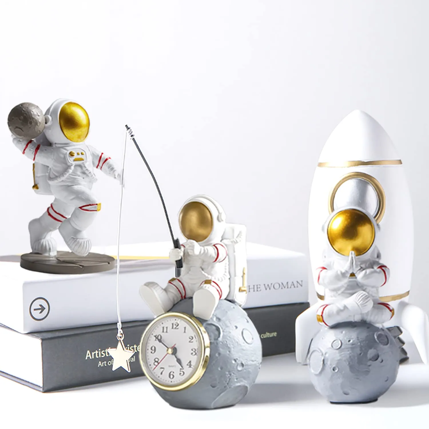 Astronaut Figure Clock for Desktop & Shelf, Battery Operated, Astronaut & Planet Figurine Statue for Office & Kids' Outer Space Themed Bedroom Decor, Decorative Small Table Clock, Fishing Star