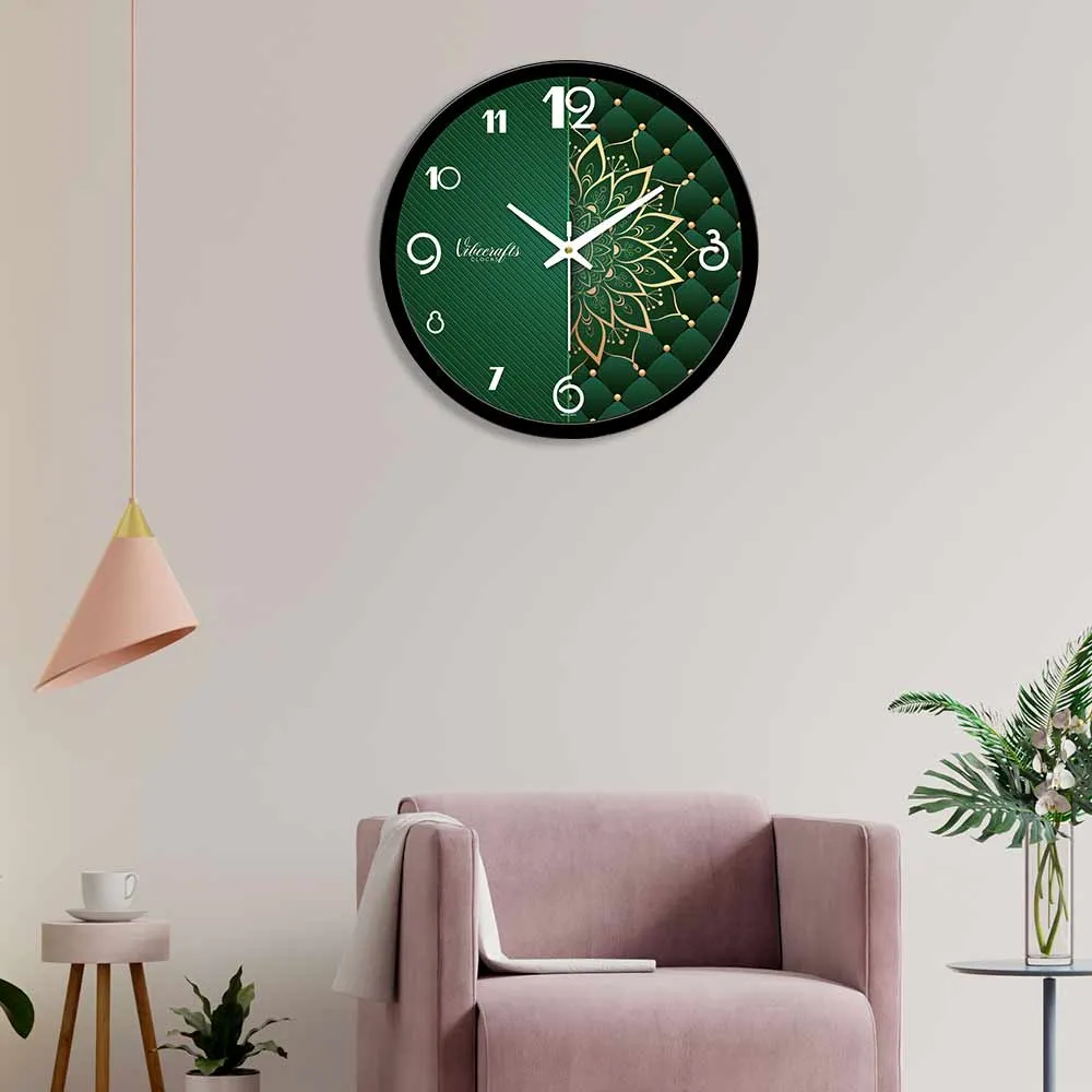 Beautiful Golden Pattern Designer Wall Clock