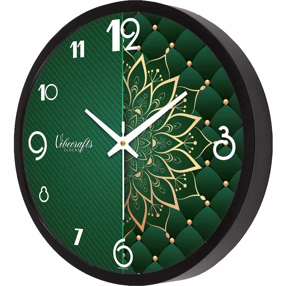 Beautiful Golden Pattern Designer Wall Clock