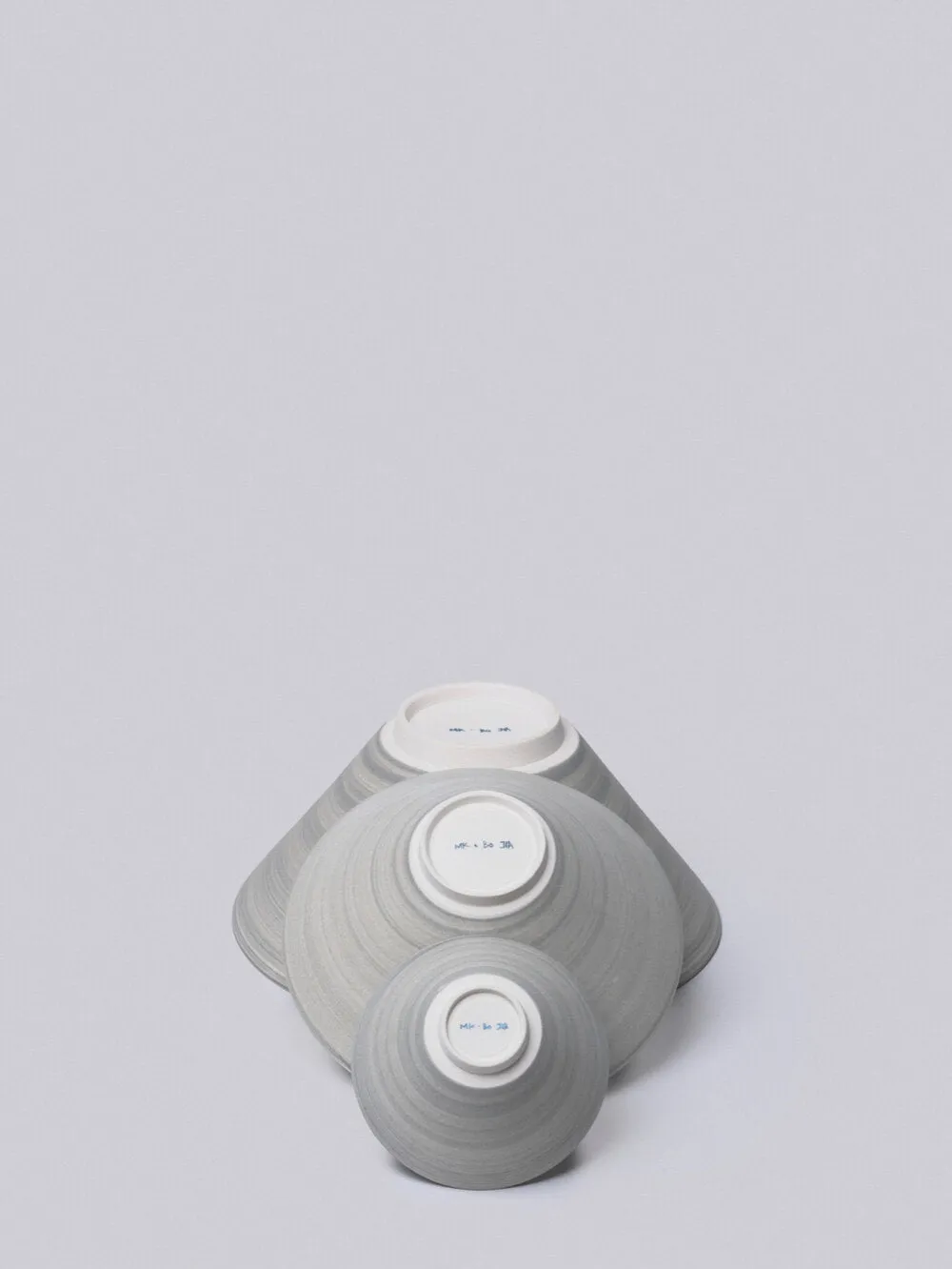 CONICAL BOWL (SLATE)