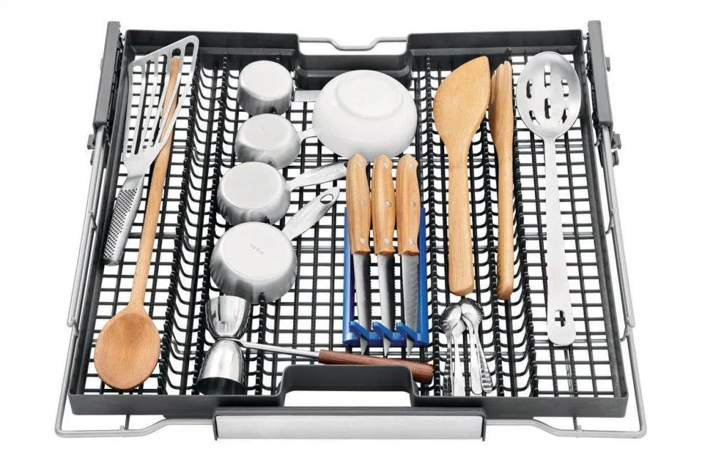 Electrolux ICON® 24'' Built-In Dishwasher with Perfect Dry™ System
