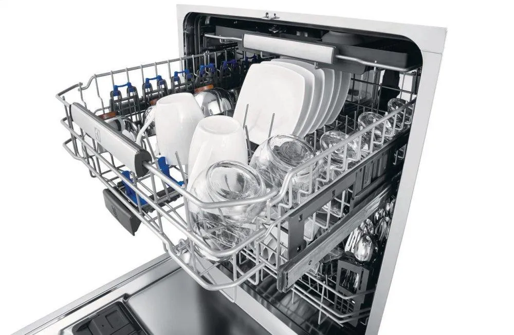 Electrolux ICON® 24'' Built-In Dishwasher with Perfect Dry™ System