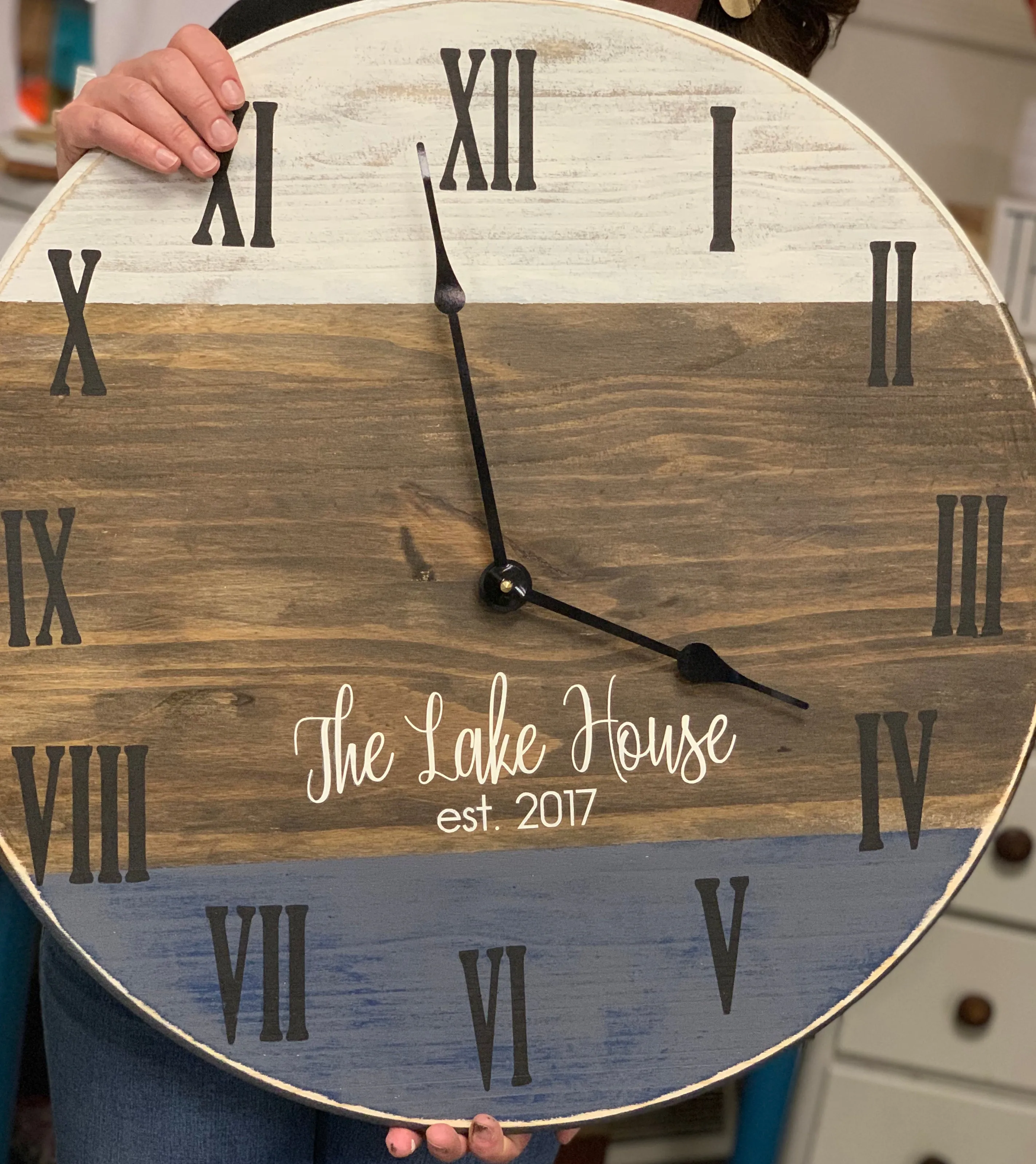 Farmhouse Clock, 24"