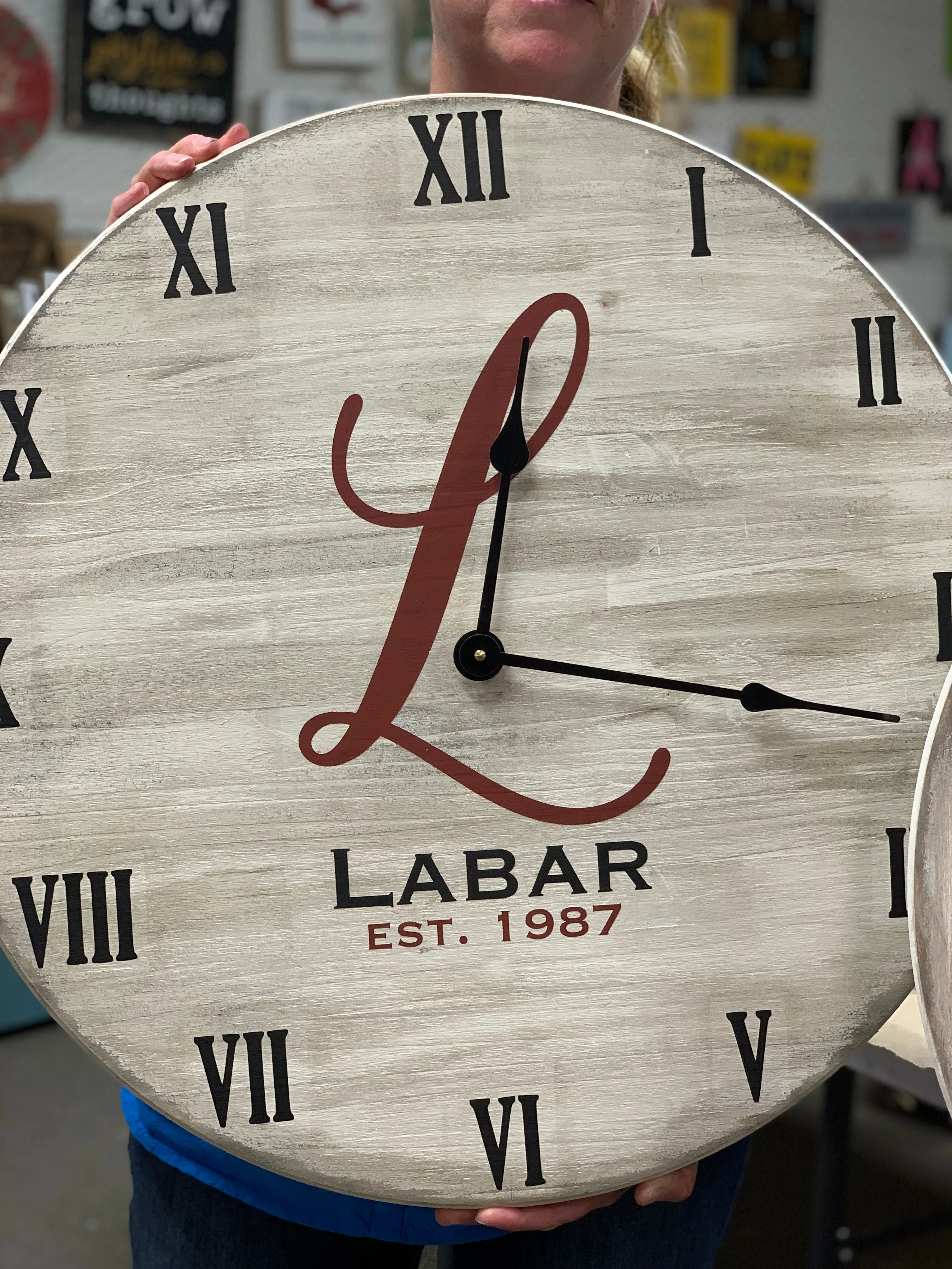 Farmhouse Clock, 24"