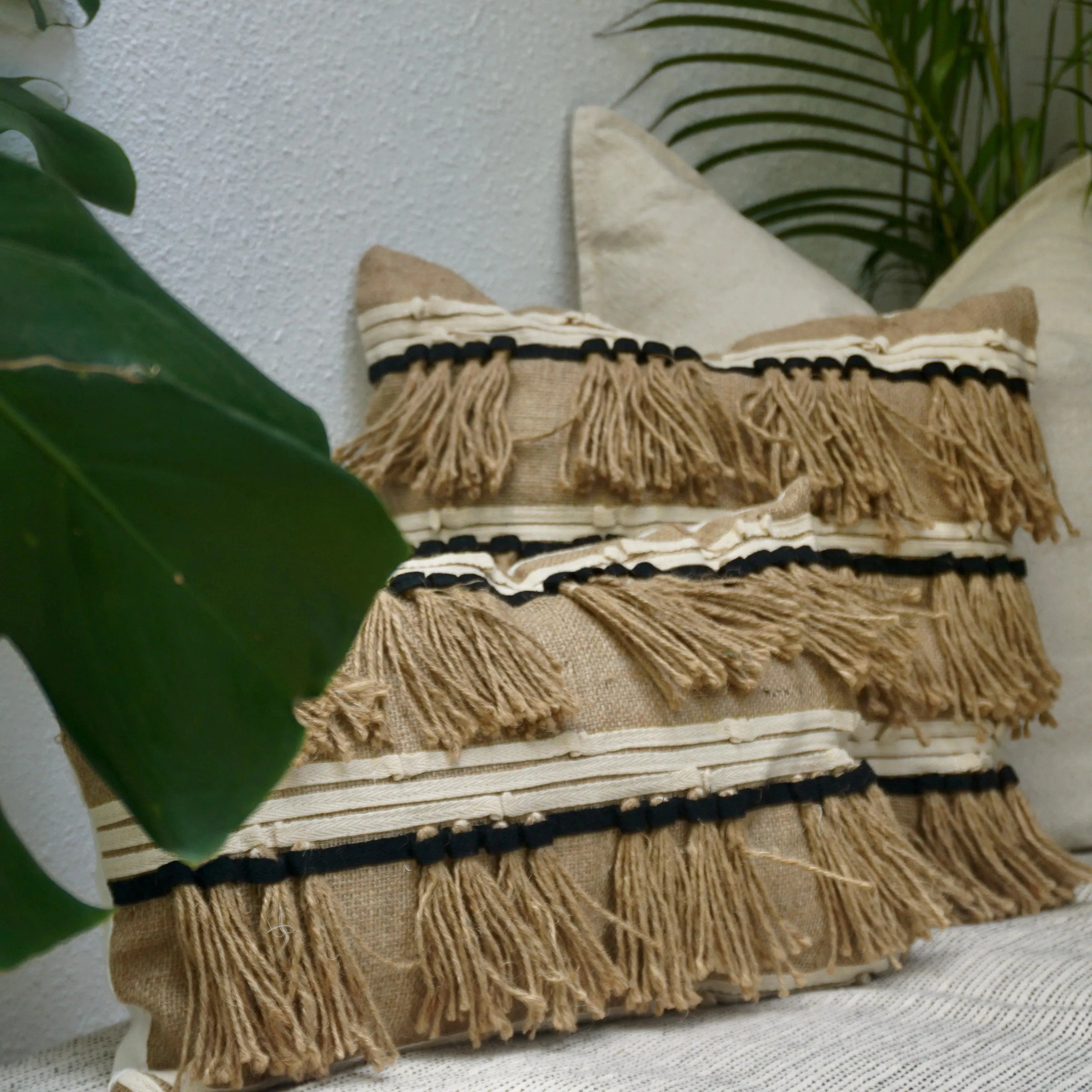 Fringe Jute Cushion