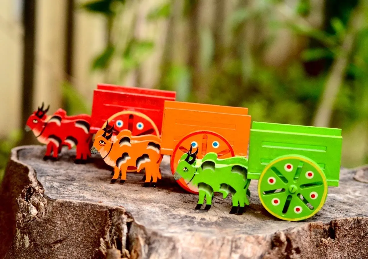 HAST SHILP Handmade Bullock Cart Green (BCDE038)