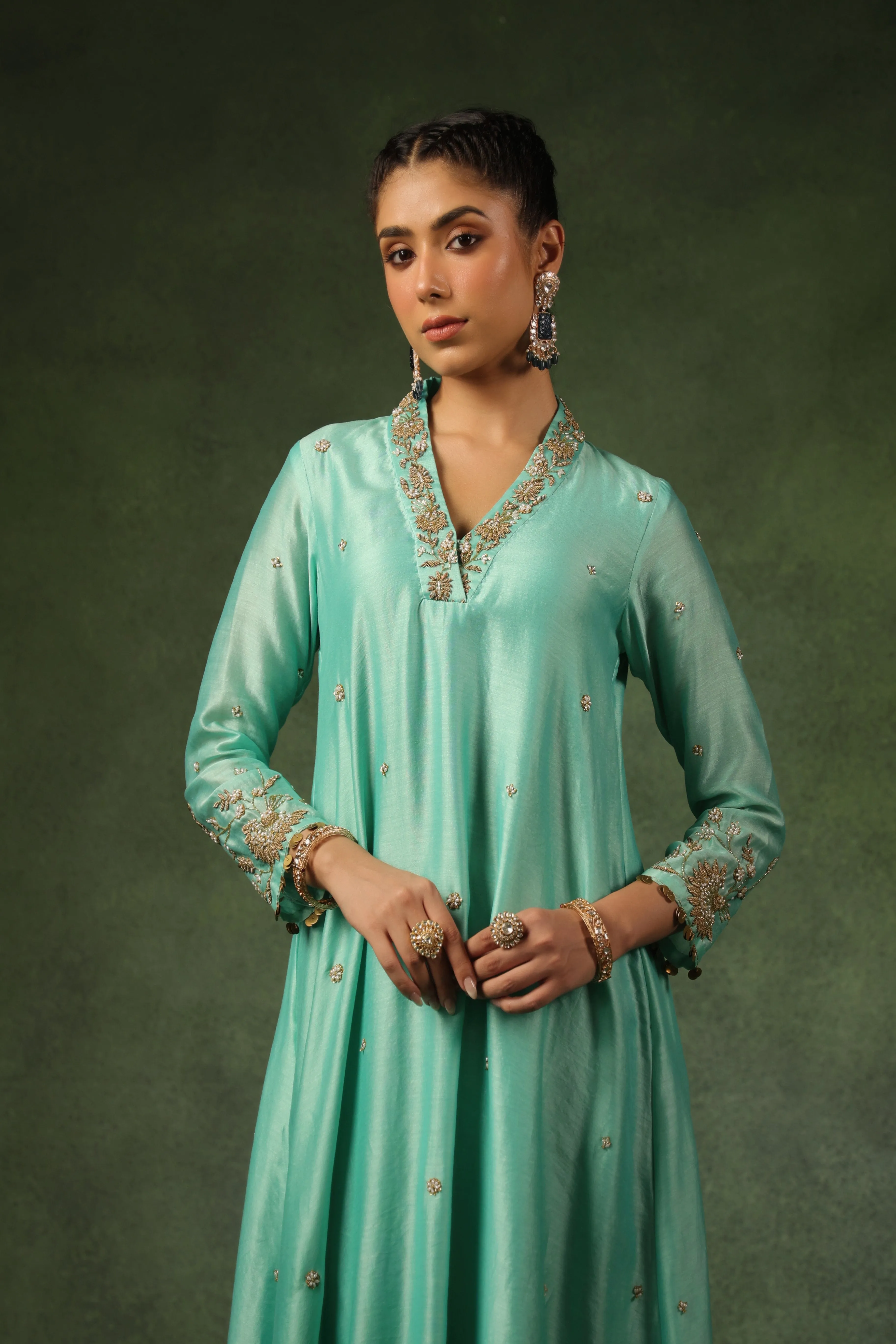 Pakeezah Phool Joda Neela