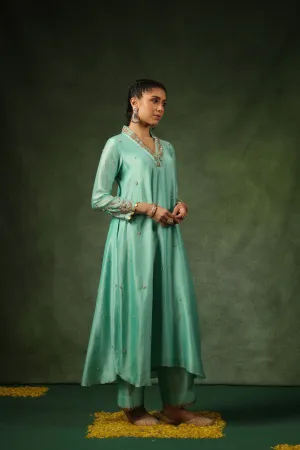 Pakeezah Phool Joda Neela